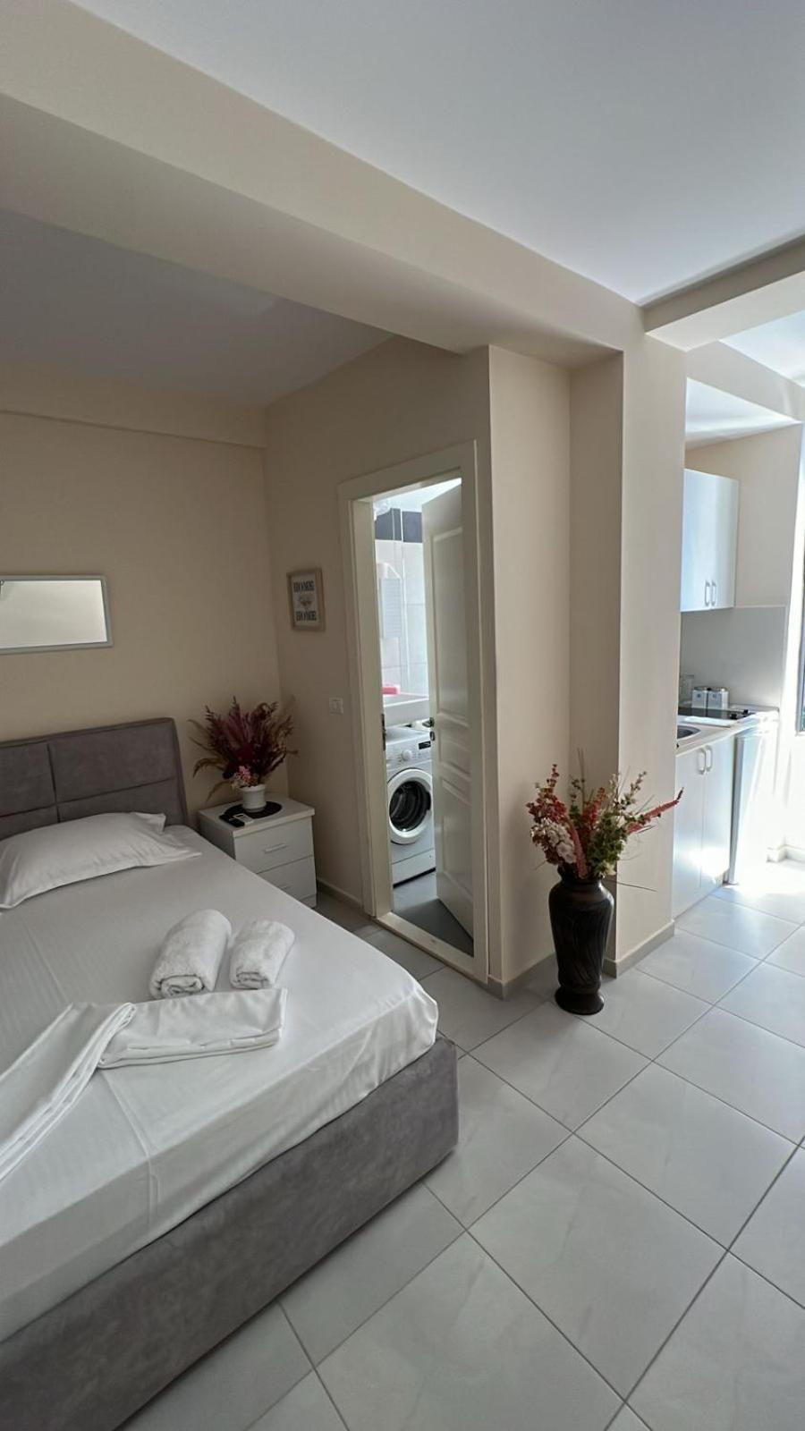 Urban Retreat Apartments ティラナ エクステリア 写真