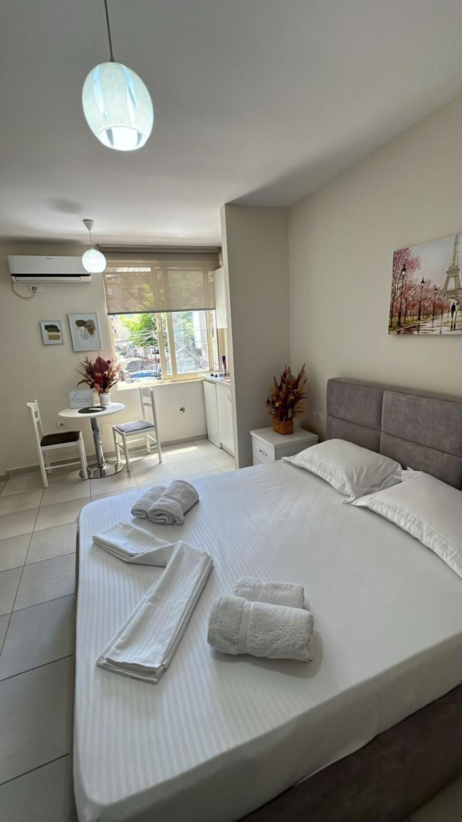 Urban Retreat Apartments ティラナ エクステリア 写真